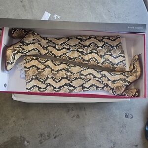 Vince Camuto Tan and Black Snakeskin Boots